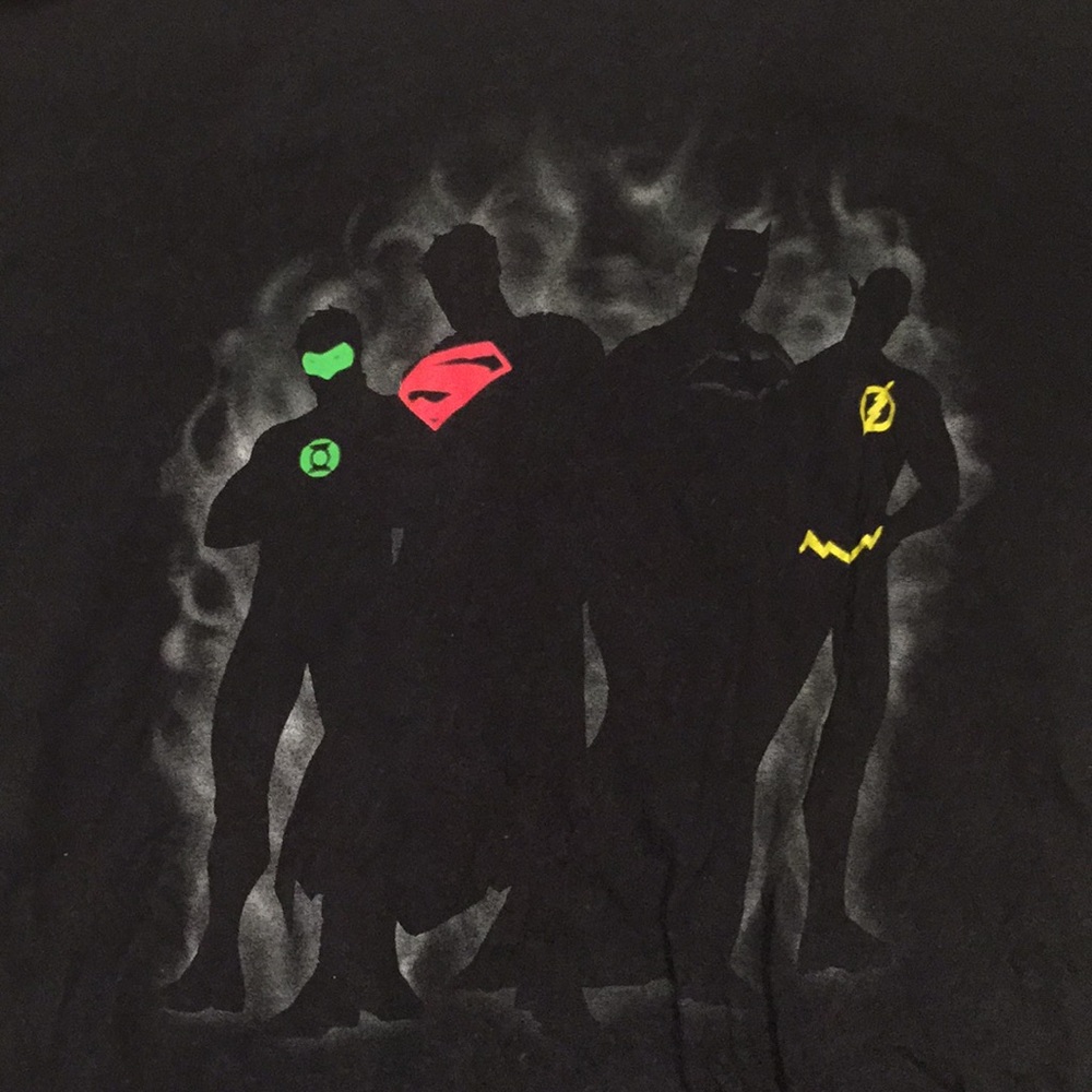 Justice league t-shirt size XL